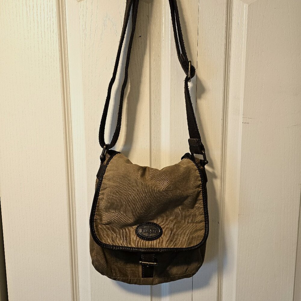 Fossil cross shoulder bag